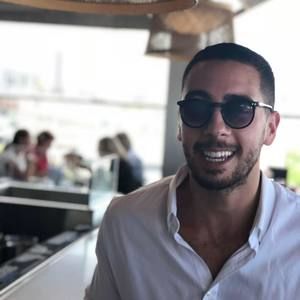 Meet your Posher, Mitchell